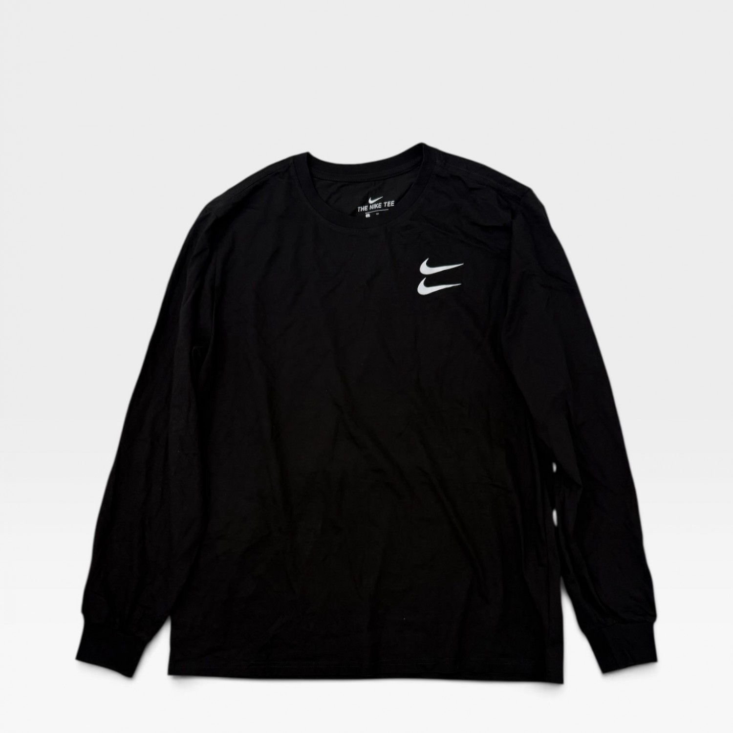 Nike International Long Sleeve Graphic T-Shirt